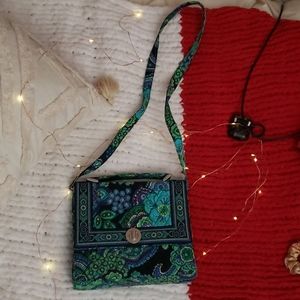Vera Bradley crossbody in Blue Rhapsody
